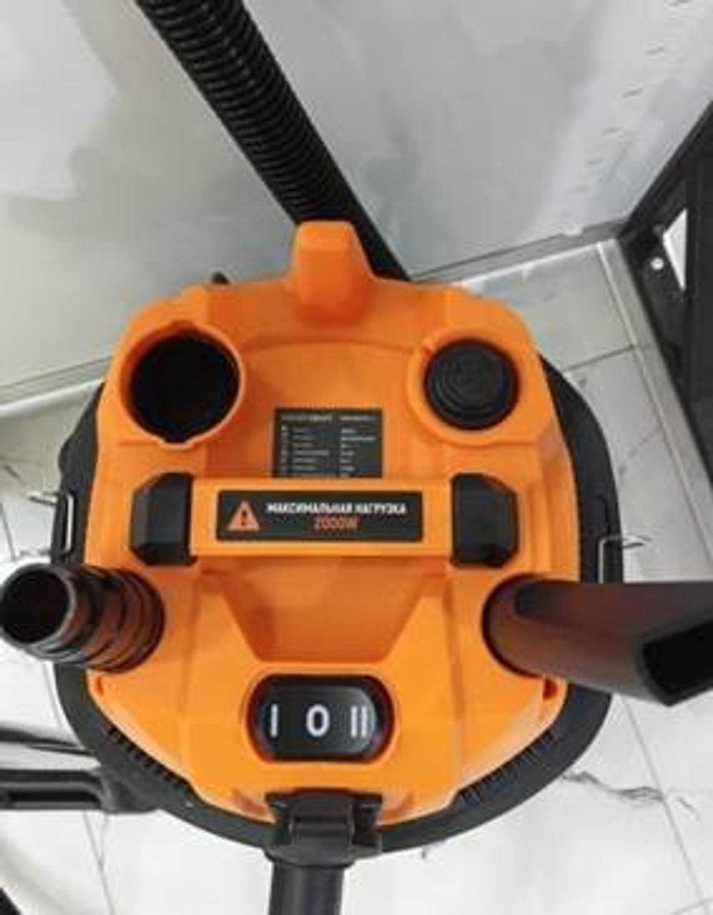 WDK-DUSTER L+ Промышленный пылесос 1600 Вт / 30 л, с подключением электроинструмента