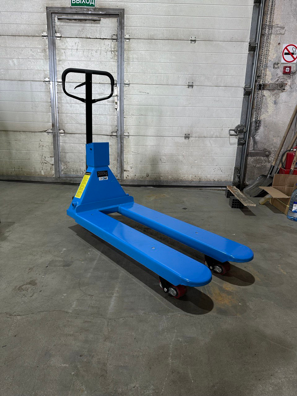 Тележка гидравлическая с весами 2000 кг 1150 мм полиуретановые колеса TOR CBY-CW2