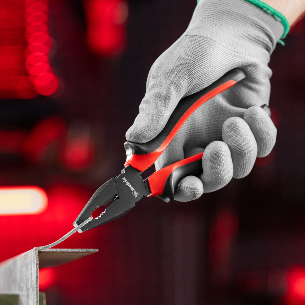 Плоскогубцы комбинированные Black Nickel, 180 мм, двухкомпонентные рукоятки Matrix