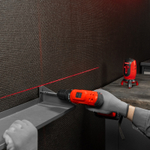 Лазерный уровень ML01T, дальность 10 м, точность ± 0,5 мм, / 1 м, длина волны 650 нм, проекция 1 вертикальная 1 горизонтальная плоскость, резьба под штатив 5/8" Matrix