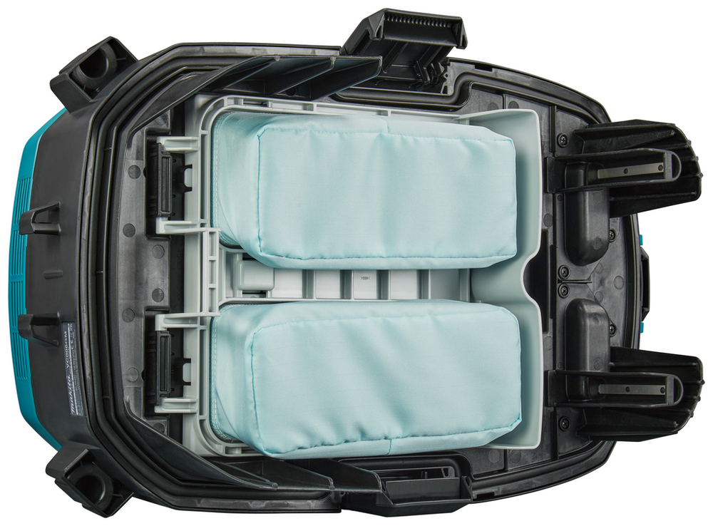 Аккумуляторный пылесос Makita VC006GMZ01