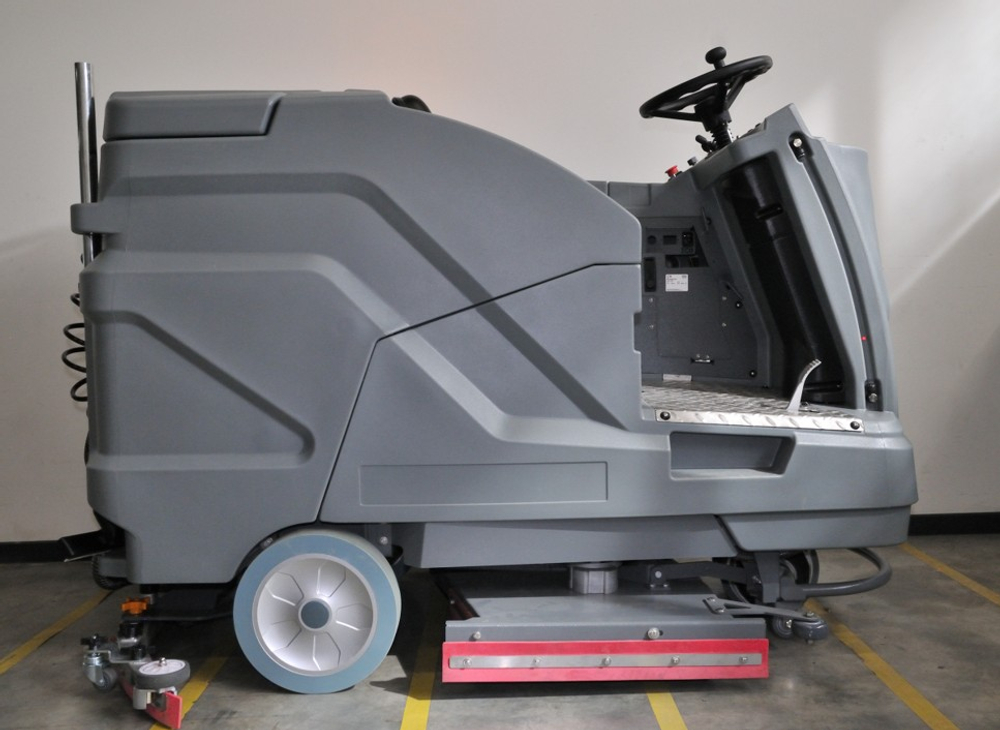 Профессиональная поломоечная машина с сиденьем для оператора BD 100/280 R Bp