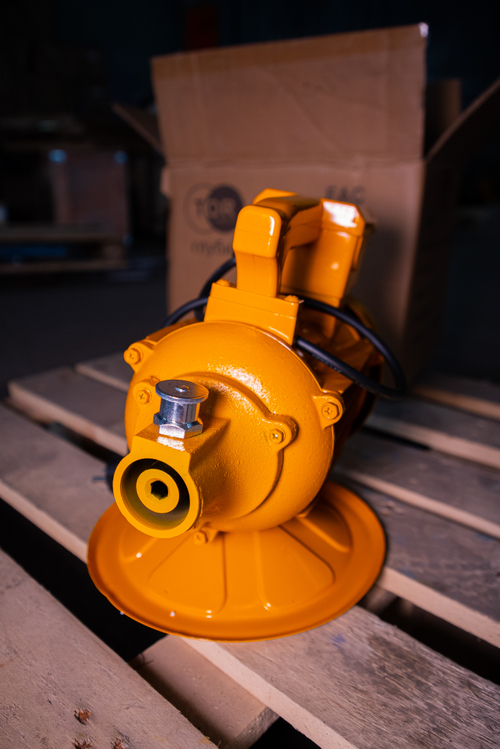 Электропривод глубинного вибратора для бетона 2,2 кВт TOR ZN70-JT (японский тип)*