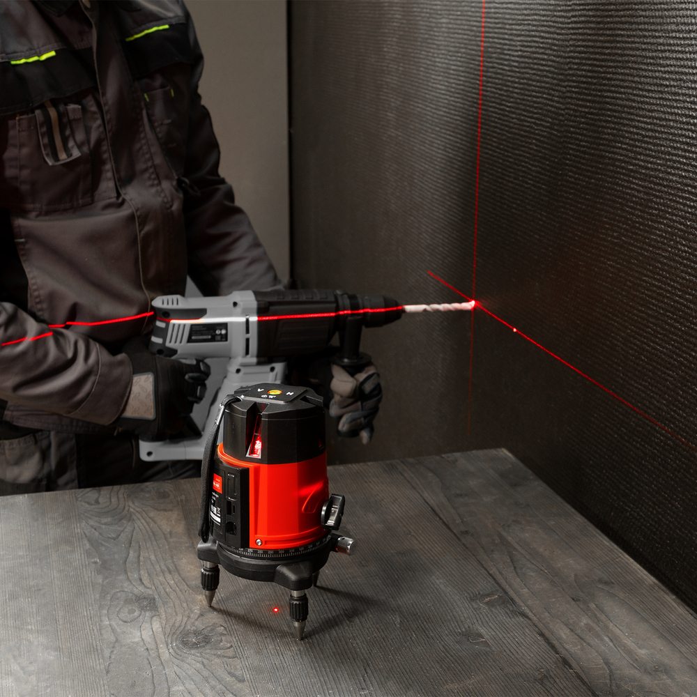 Лазерный уровень CRL-30R, 30 м, красный луч, батарейки, резьба 5/8" MTX