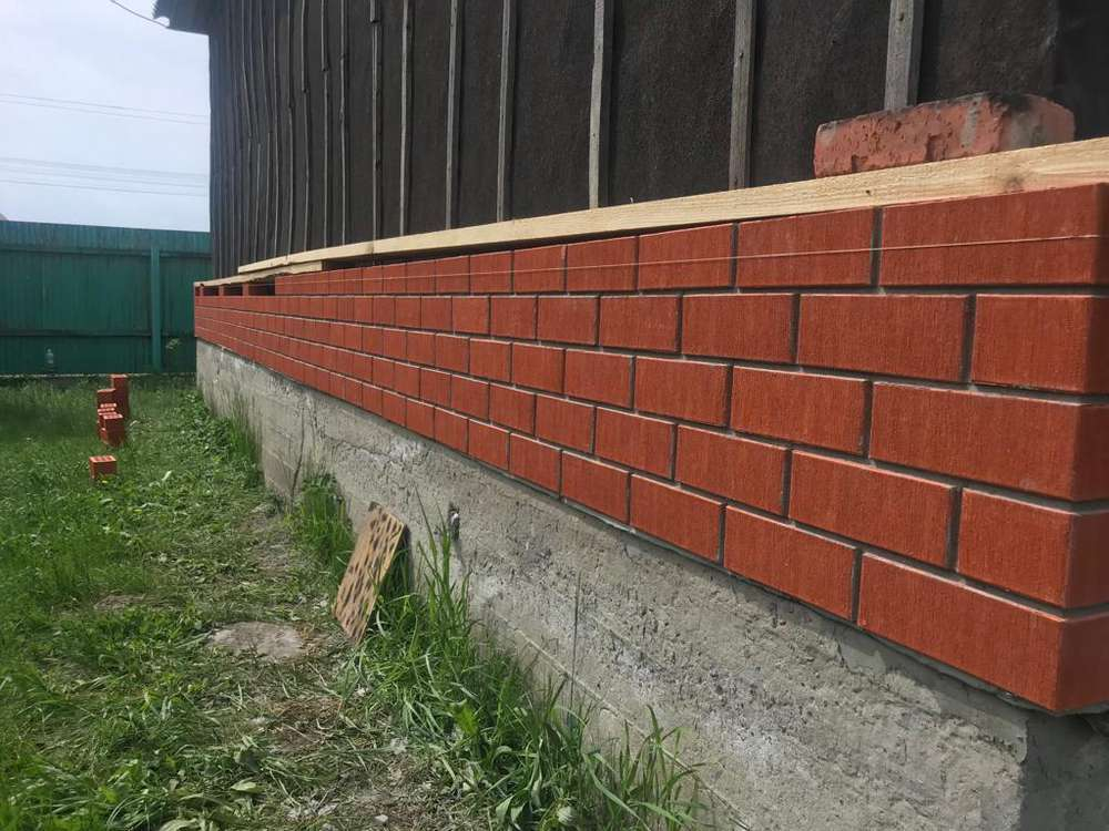 Кирпич керамический ОСМиБТ утолщенный красный бархат