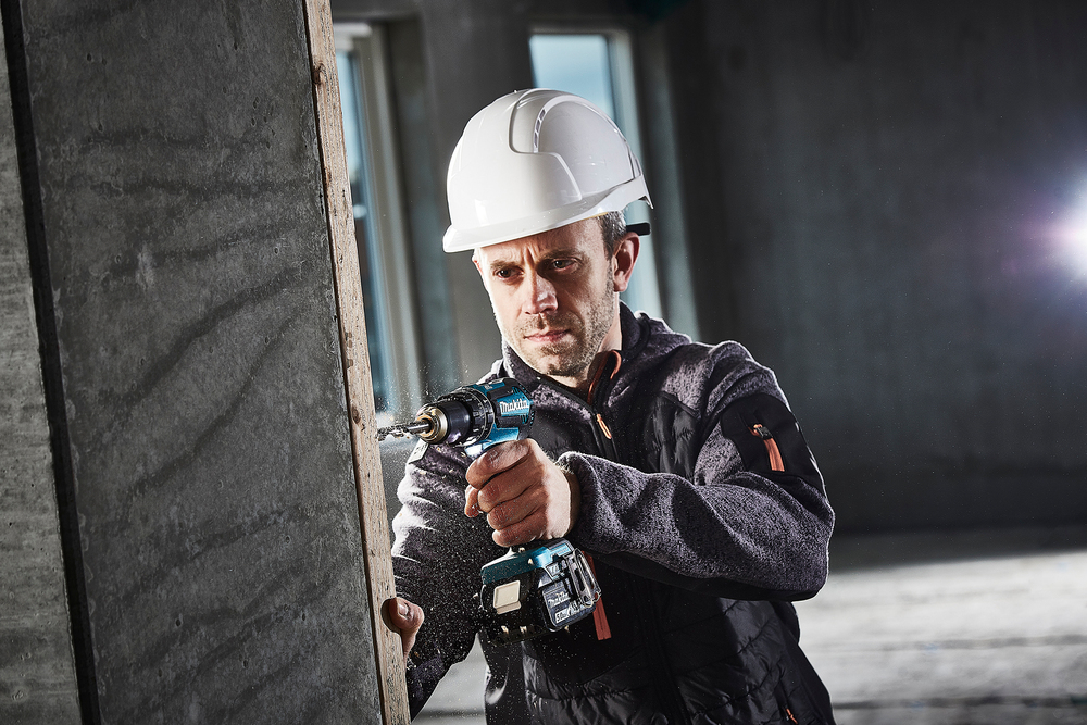 Аккумуляторная ударная дрель-шуруповерт Makita DHP485Z