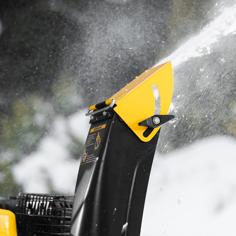 Гибридная снегоуборочная машина с функц. подметания SWB-600, 212 сс, руч. старт, 2 насадки Denzel