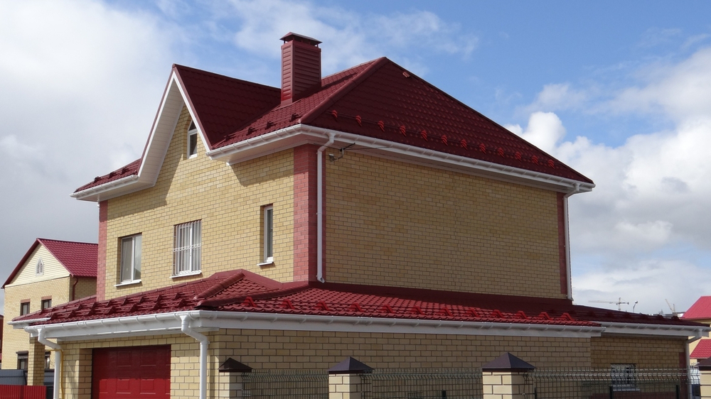 Кронштейн желоба металлический Lux, пломбир