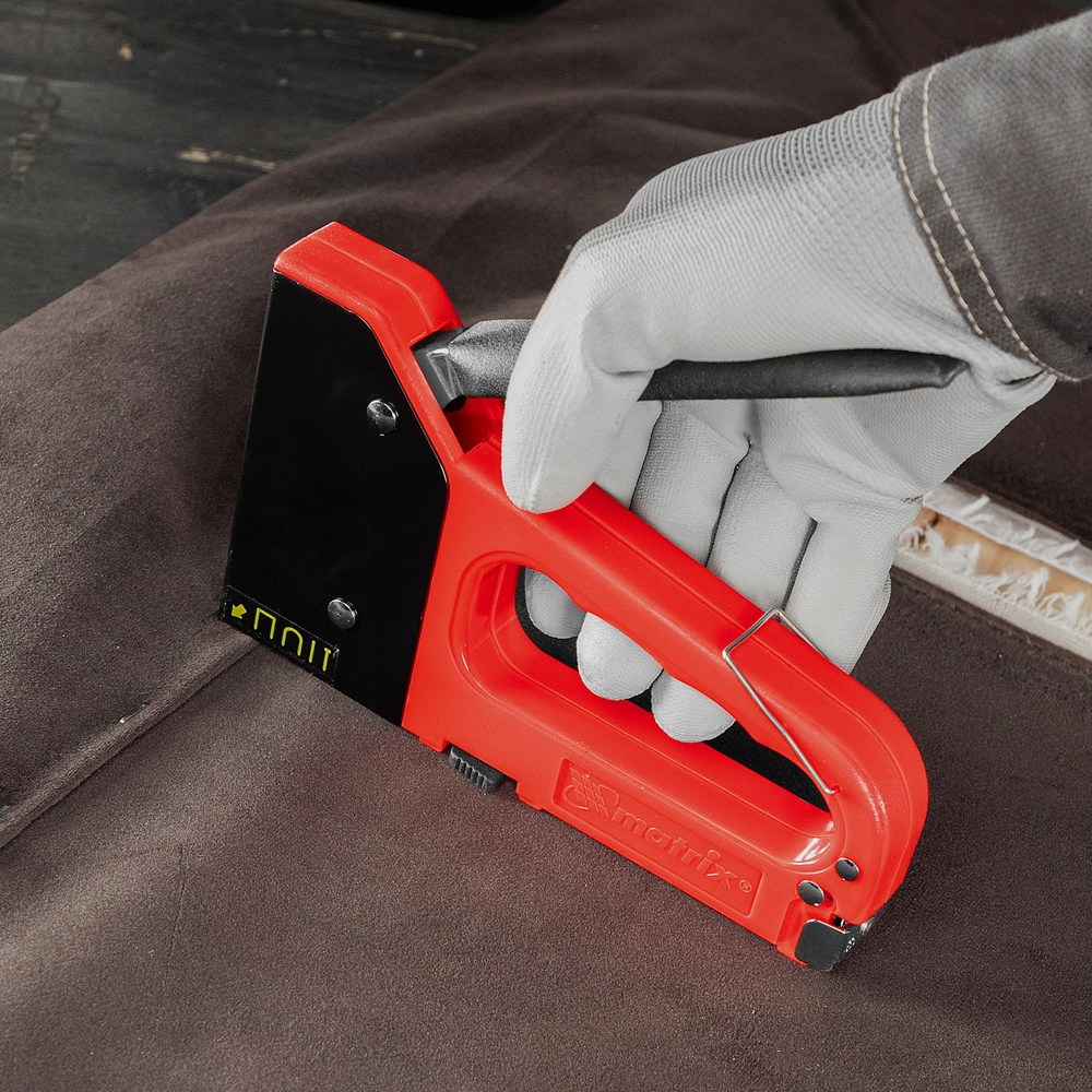 Степлер мебельный 4-функциональный пластиковый, тип скобы: 53, 28, 300, 500, 6-14 мм Matrix