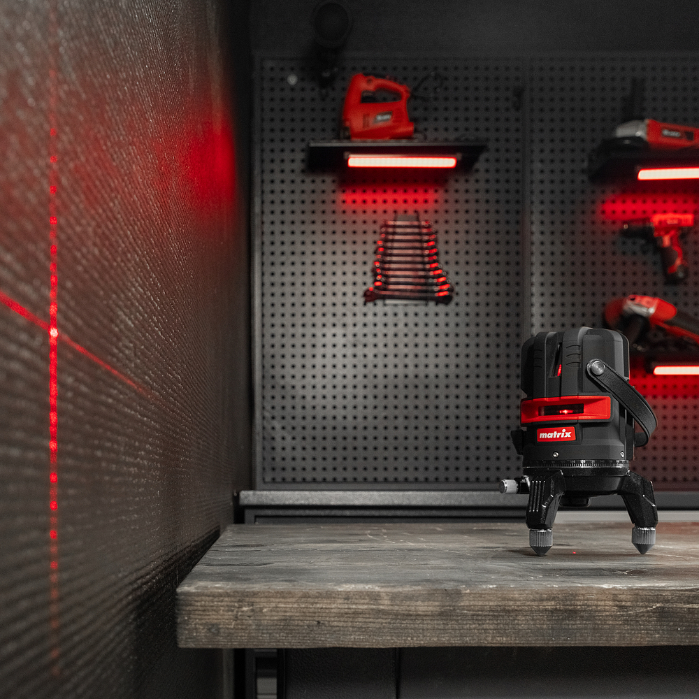 Лазерный уровень ML 05 Red, 20 м, 635 нм, резьба 5/8" Matrix