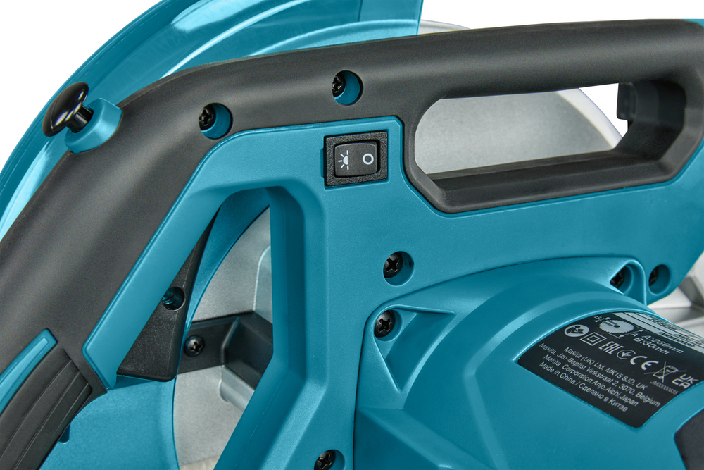 Консольная торцовочная пила Makita LS1110F