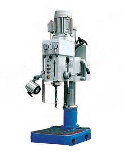 Настольный сверлильный станок с механической коробкой передач FCB 25