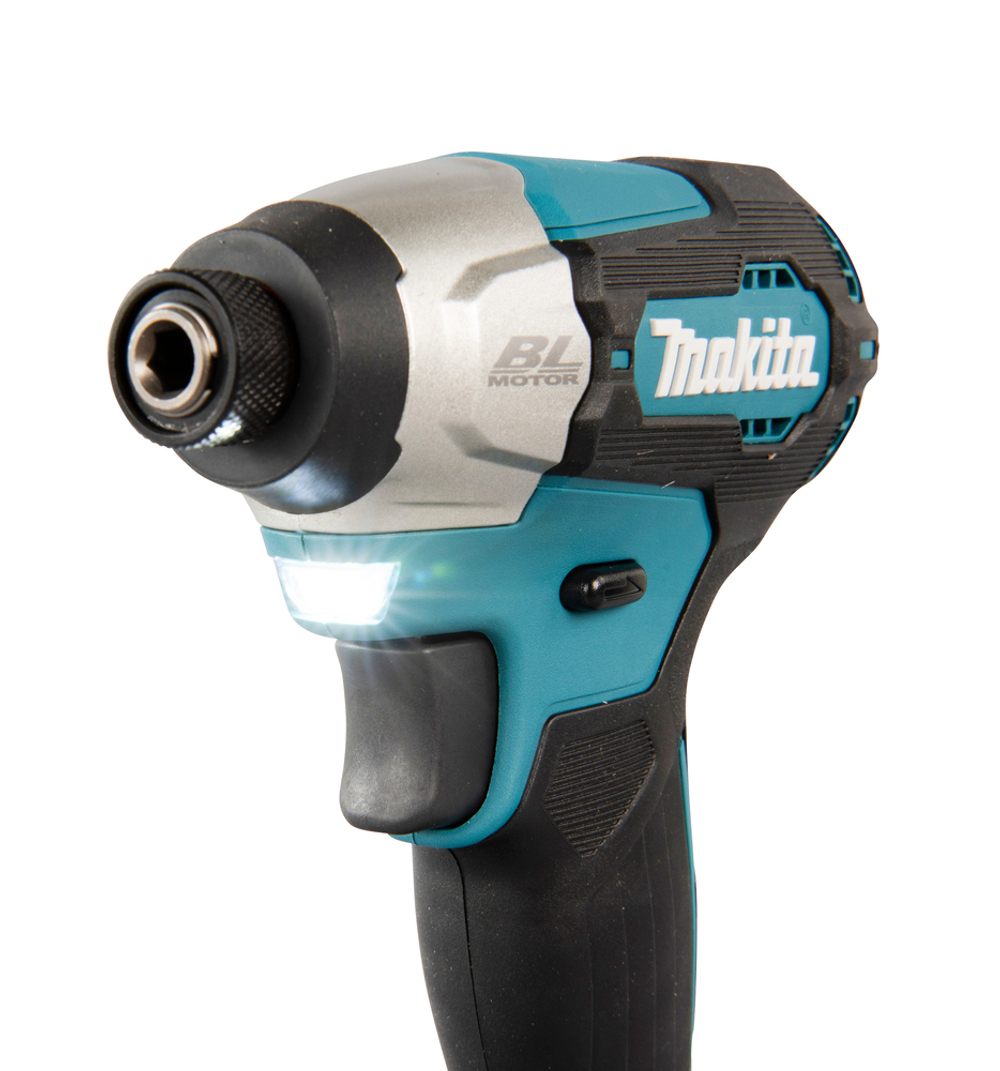 Ударный шуруповерт LXT, 1/4" Makita DTD157Z