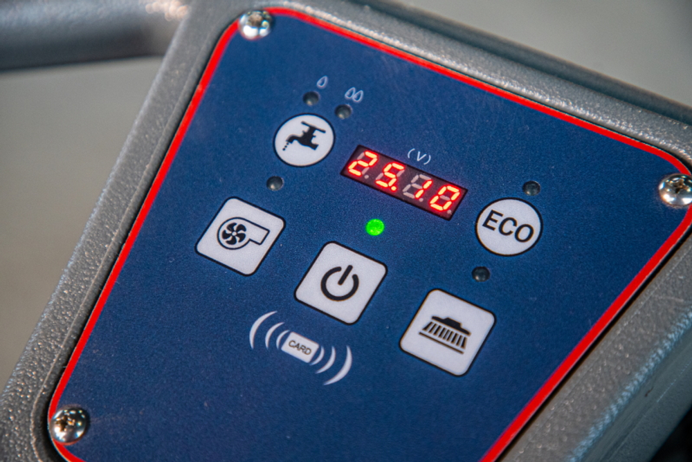 Машина поломоечная с АКБ GEL 24/35 В/Ач TOR MINI 350