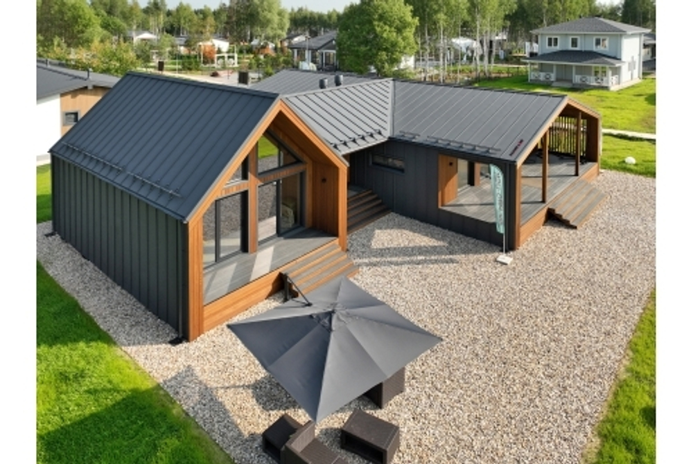Кликфальц Grand Line 0,5 Rooftop Бархат с пленкой на замках RAL 7024 мокрый асфальт