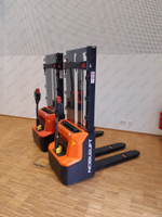 Штабелер электрический самоходный Noblelift PSE12N 3200 с литиевой батареей