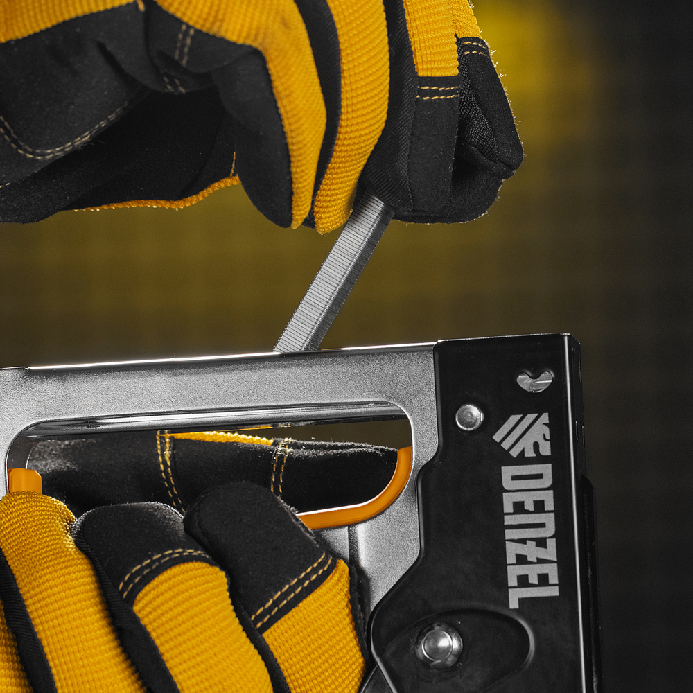 Степлер металлический, скобы в комплекте, 2К рукоятка, тип 53, 6-10 мм Denzel