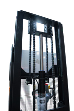 Штабелер самоходный 1,5 т 2,5 м TOR WS15H-2500SC PRO Li-ion 24/60 В/Ач контр. скорости подъема