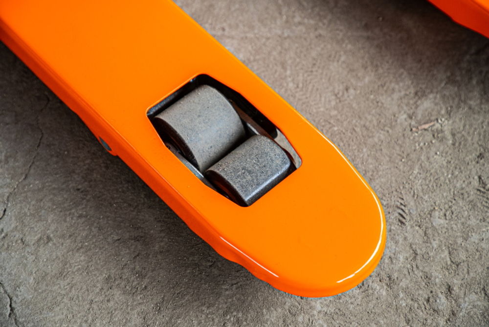 Тележка гидравлическая с тормозом 2500 кг 1150 мм полиуретановые колеса XILIN BFB