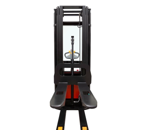 Самоходный штабелер PROLIFT SDR 1656