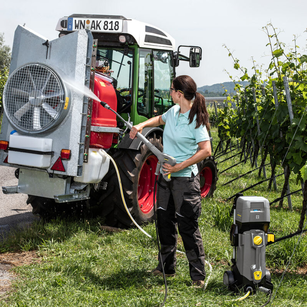 Аккумуляторный аппарат высокого давления Karcher HD 4/11 C Bp Pack