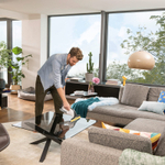 Стеклоочиститель Karcher WV 4-4 Plus с 2 аккумуляторами и ЗУ