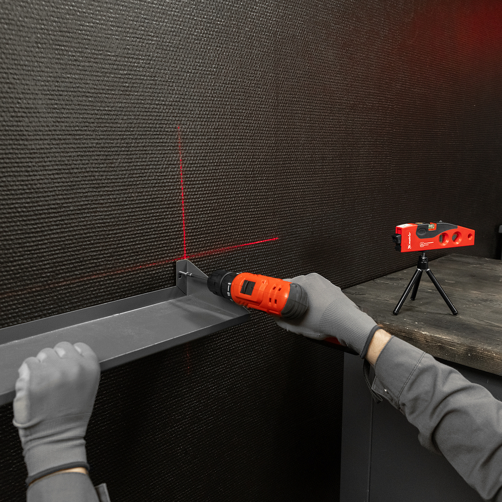 Лазерный уровень, 180 мм, 220 мм штатив, 4 глазка Matrix