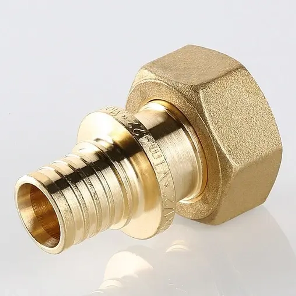 Муфта аксиальная с накидной гайкой 20мм x ¾"нг Valtec VTm.422.BG.002005