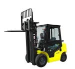 Бензиновый погрузчик с кабиной YETT CPQD35-RC1K2-M400-3W-K