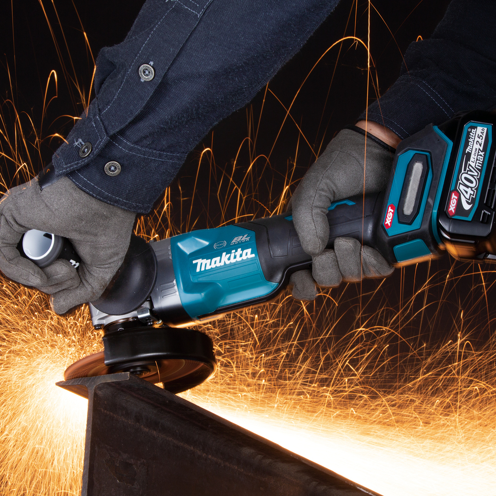 Угловая шлифовальная машина Makita GA013GM201