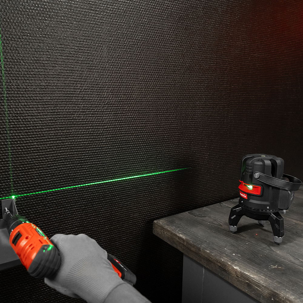 Лазерный уровень ML 06 Green, 30 м, 520 нм, аккумулятор Li 2800 мАч, резьба 5/8" Matrix