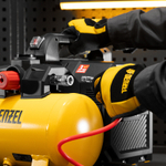 Компрессор  DLS750/6 безмасляный малошумный 750 Вт, 140 л/мин,ресивер 6 л Denzel