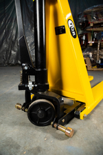 Тележка гидравлическая с ножничным подъемом 1500 кг 1150 мм полиуретановые колеса TOR HLS1500Q (Z)*