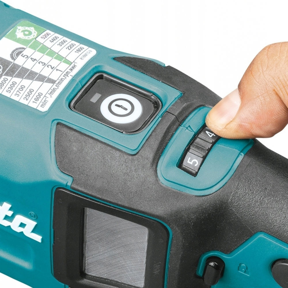Полировальная машина 150 мм Makita DPO600Z