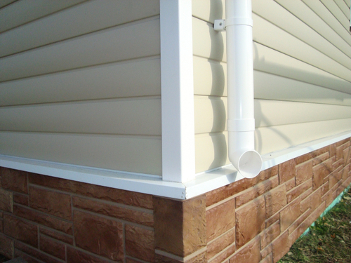 Кронштейн желоба Standard, белый