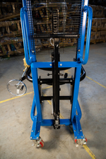 Штабелер-бочкокантователь гидравлический 0,35 т 2,5 м TOR COT