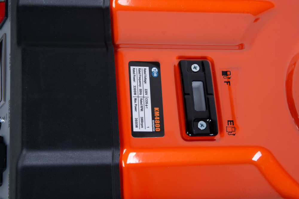 Генератор бензиновый 3,3 кВт 220В 16 л с ручным запуском TOR KM4800H