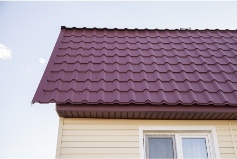 Металлочерепица камея Grand Line 0,5 PurLite Matt RAL 3005 красное вино