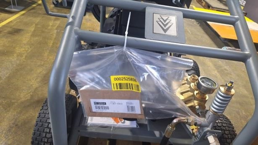 АВД без нагрева воды Karcher HD 13/50 - 4 Classic