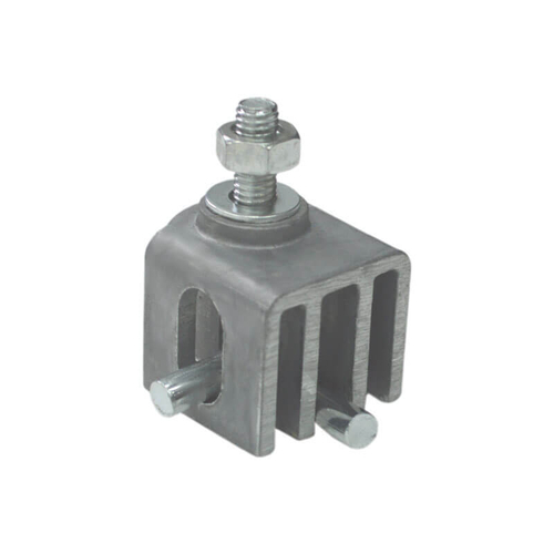 F018 Держатель кабеля массы