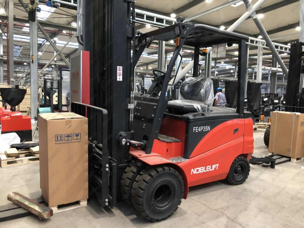 Погрузчик электро NobleLift FE4P35N