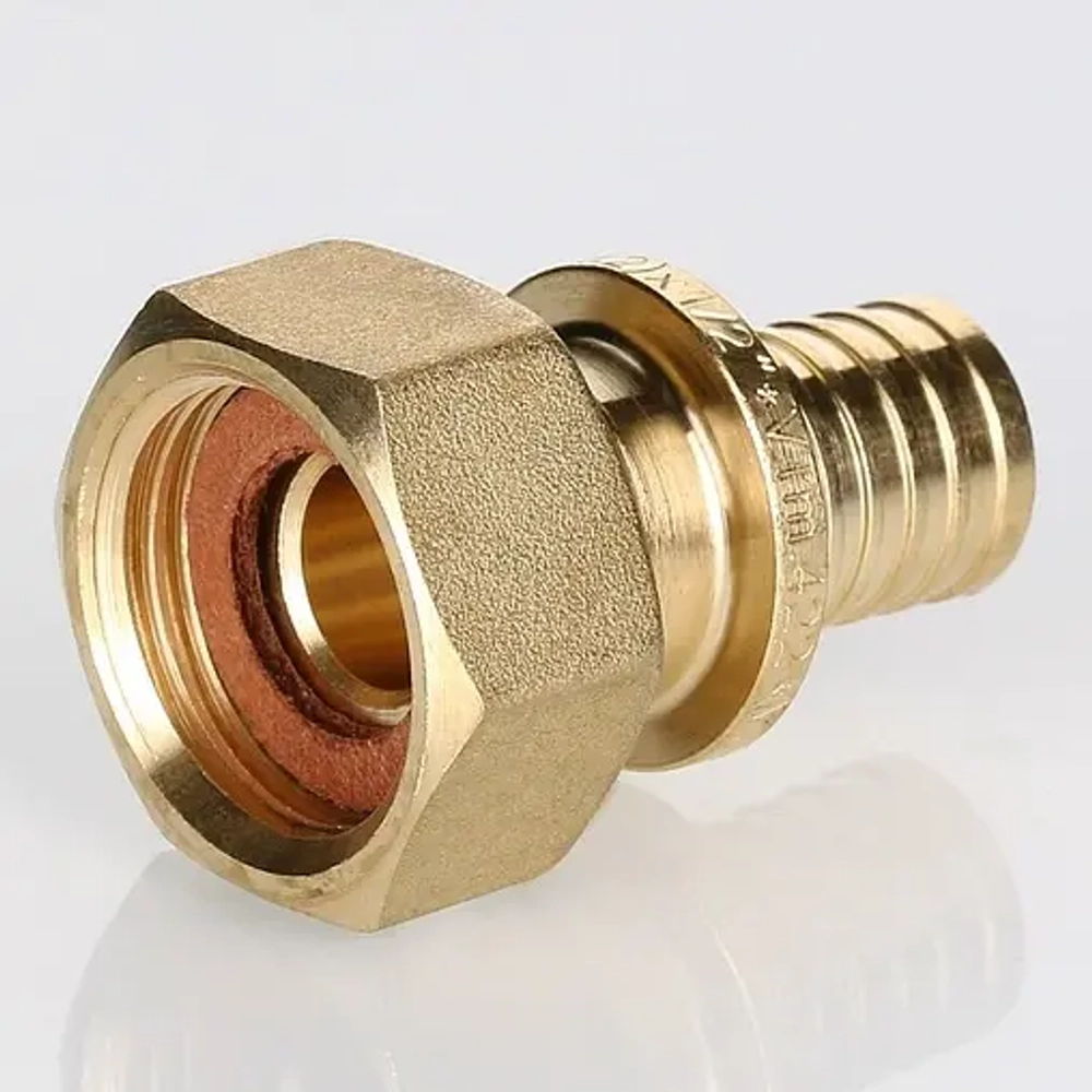 Муфта аксиальная с накидной гайкой 20мм x ¾"нг Valtec VTm.422.BG.002005