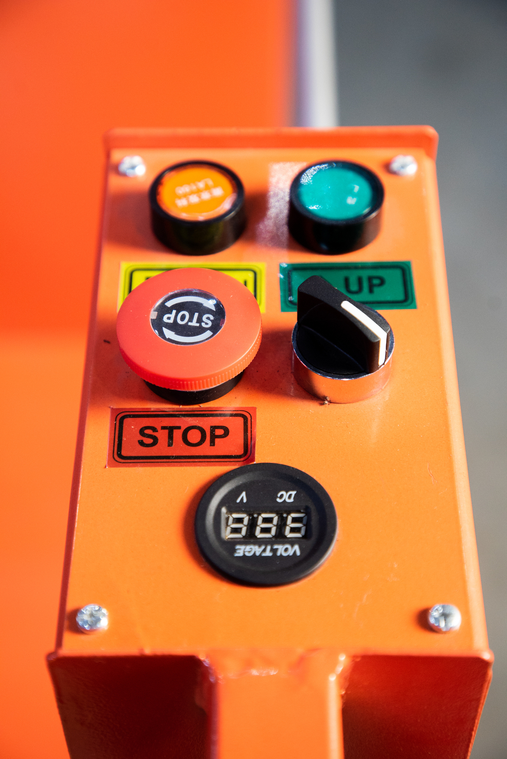 Сборщик заказов с электроподъемом 200 кг 4,0 м TOR GOPY4.403