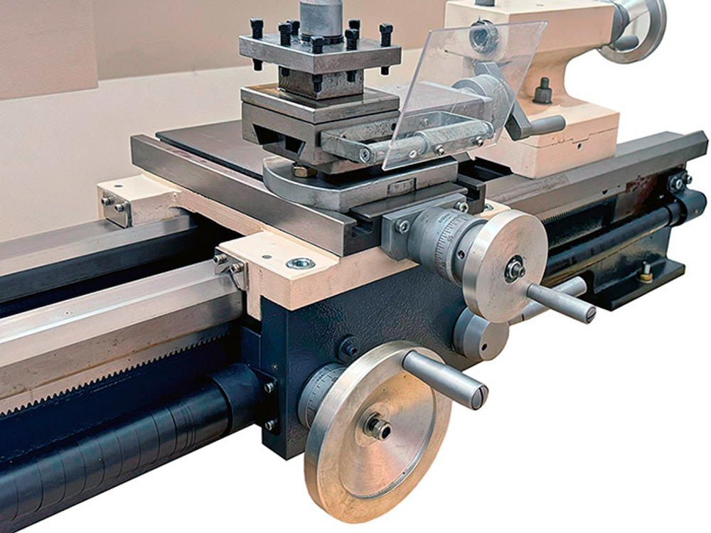 Токарный станок FABTEC FML 280х700