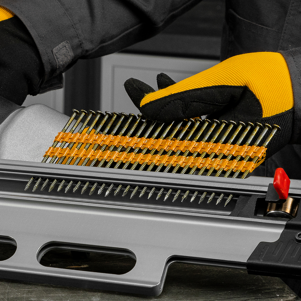 Гвозди для пнев. нейлера (крашен.) длина - 75 мм, диам. - 3,05 мм, 2000 шт. Denzel