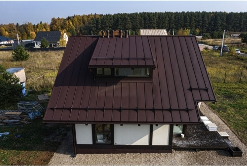 Кликфальц Grand Line 0,5 Satin Matt с пленкой на замках RAL 8017 шоколад