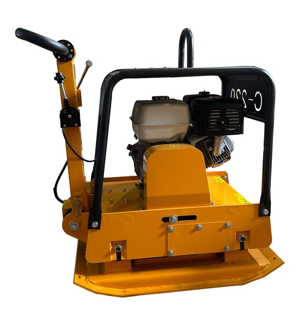 Виброплита реверсивная 225 кг, 34 кН (Honda) TOR C-220*