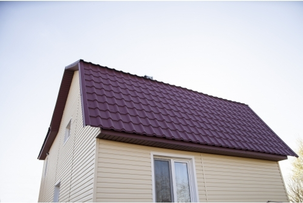 Металлочерепица камея Grand Line 0,5 PurLite Matt RAL 3005 красное вино