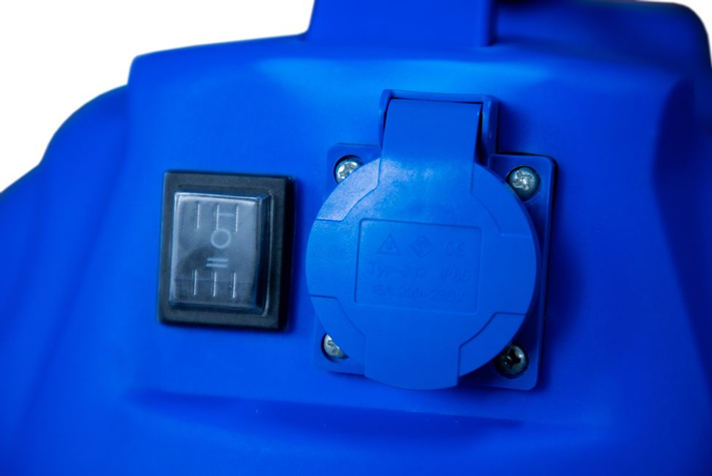 Пылесос строительный 20 л 1400Вт с розеткой 220В TOR TVC20