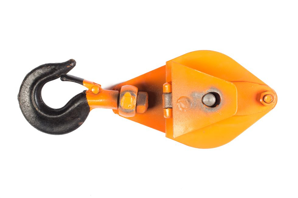Блок монтажный однорольный с крюком TOR 1 т с откидной щекой